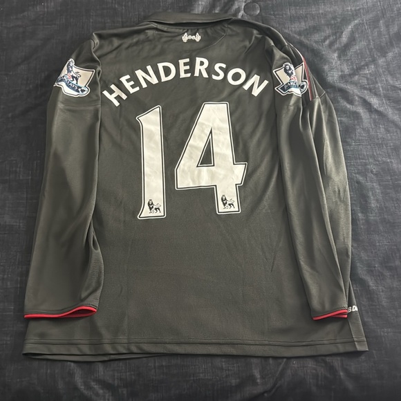 Liverpool #14 Jordan Henderson 2015-16 Away New Balance Player